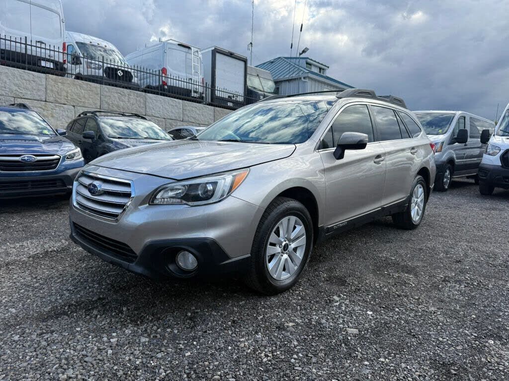 2015 SUBARU Outback