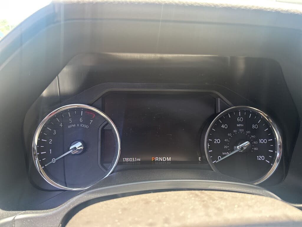 2020 FORD Expedition