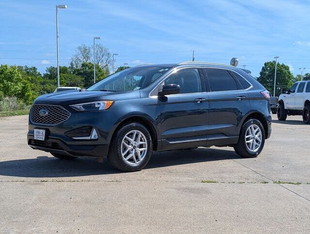 2023 FORD Edge