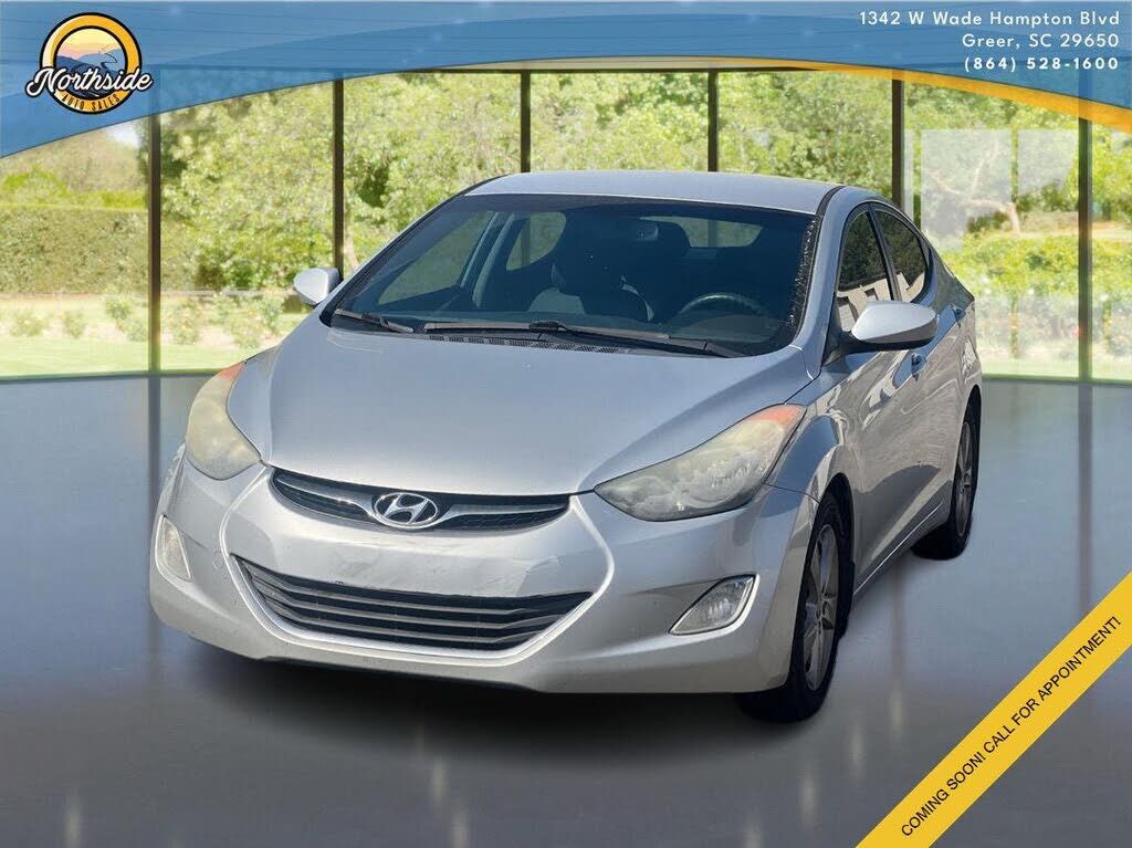 2013 HYUNDAI Elantra
