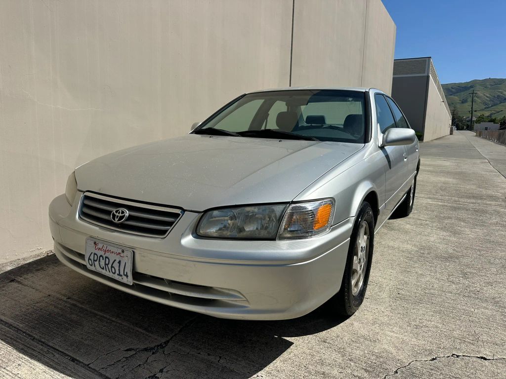 2000 TOYOTA Camry