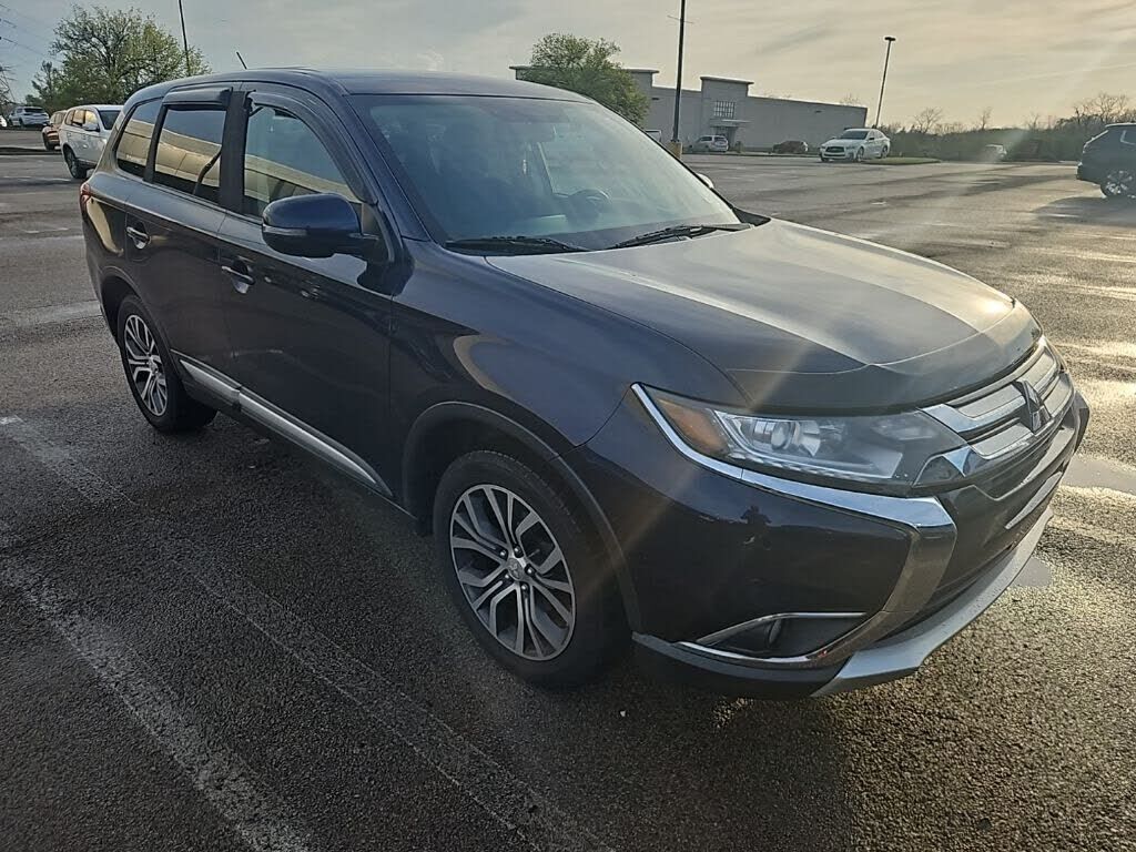 2016 MITSUBISHI Outlander