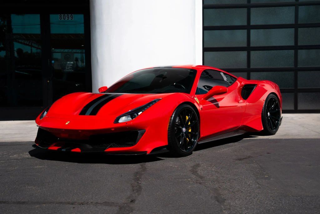 2019 FERRARI 488 Pista