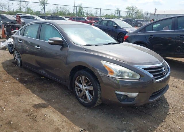 2014 NISSAN Altima