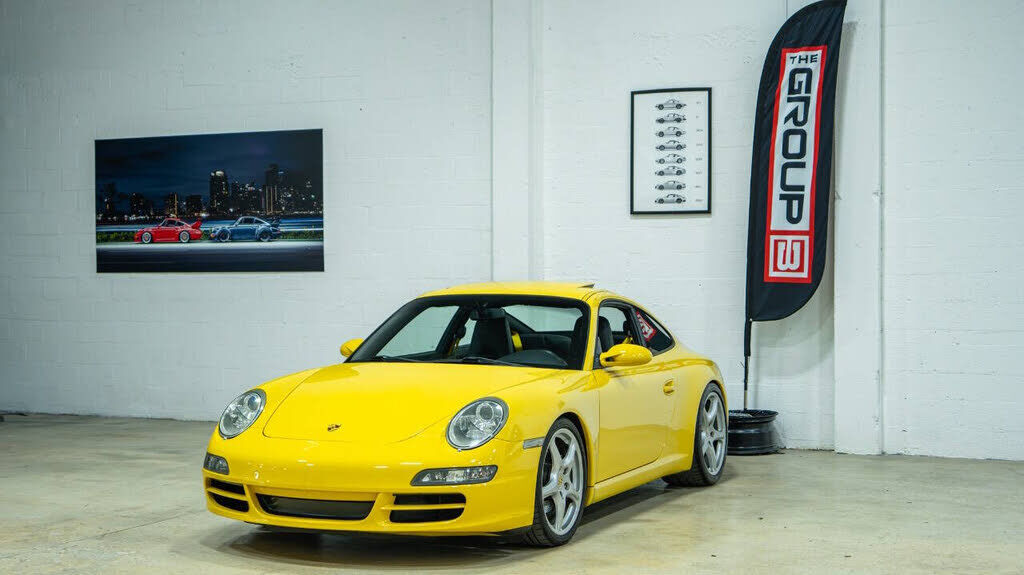 2005 PORSCHE 911