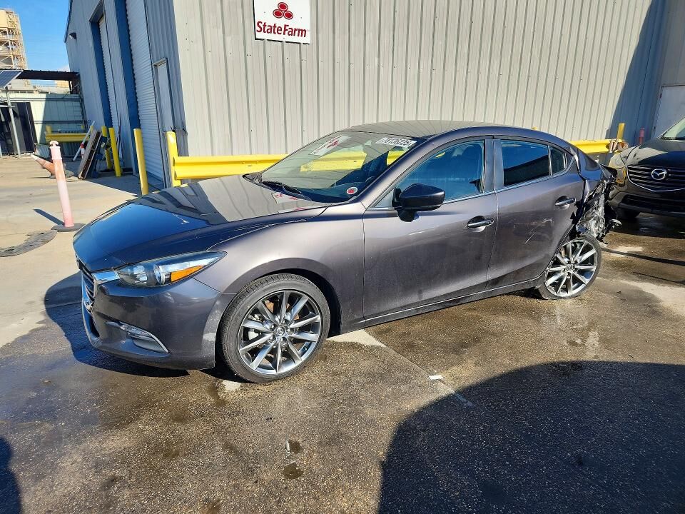 2018 MAZDA Mazda3