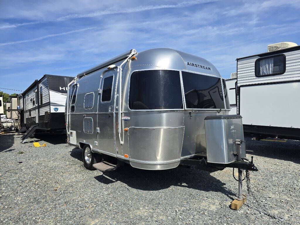 2009 AIRSTREAM INC. Airstream Travel Trailer