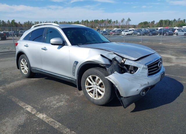 2012 INFINITI FX35