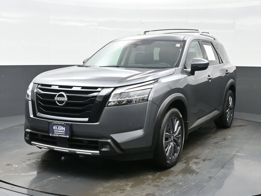 2023 NISSAN Pathfinder