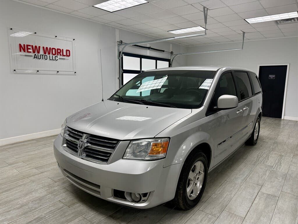 2008 DODGE Caravan