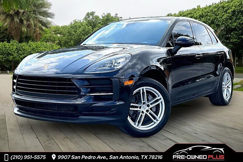 2020 PORSCHE Macan