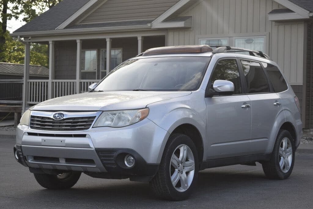 2010 SUBARU Forester
