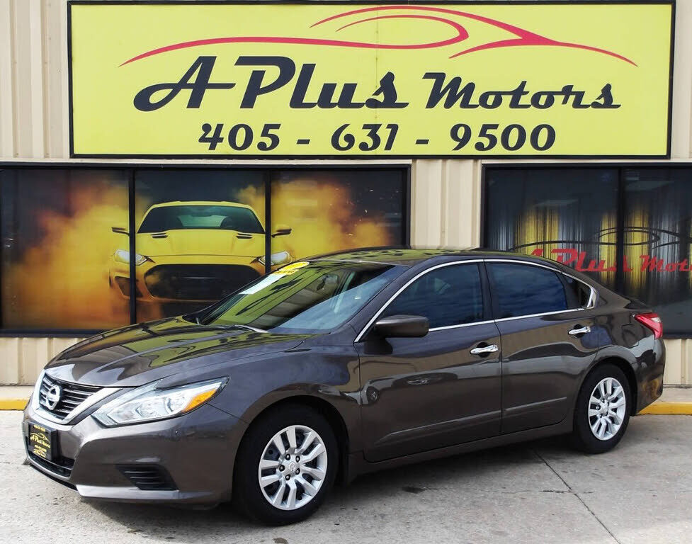 2017 NISSAN Altima