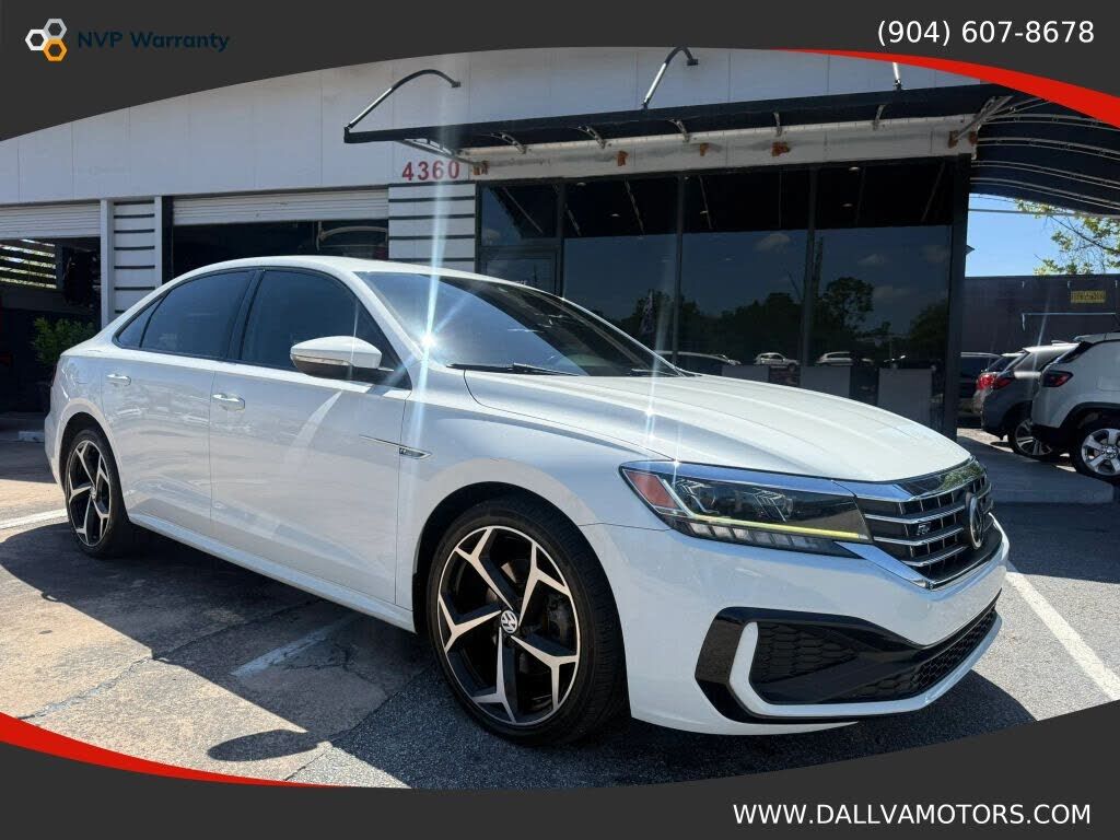 2020 VOLKSWAGEN Passat