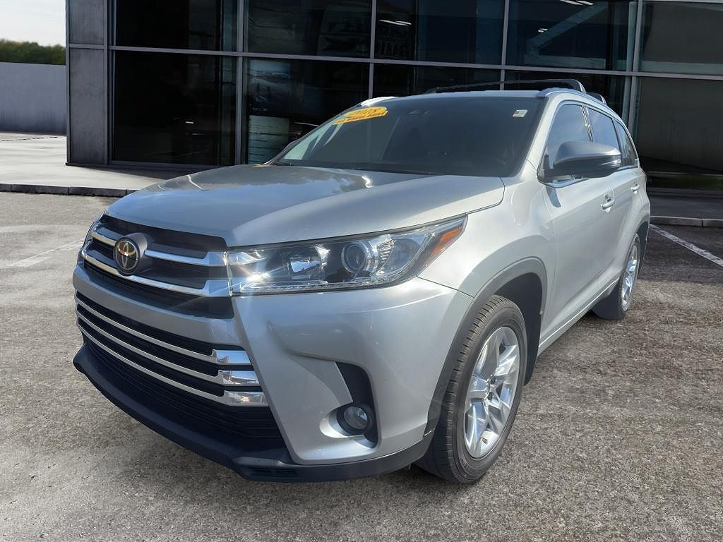 2018 TOYOTA Highlander