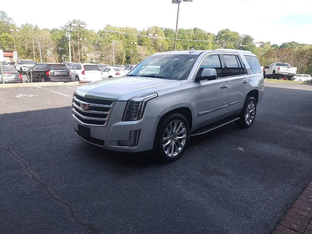 2019 CADILLAC Escalade