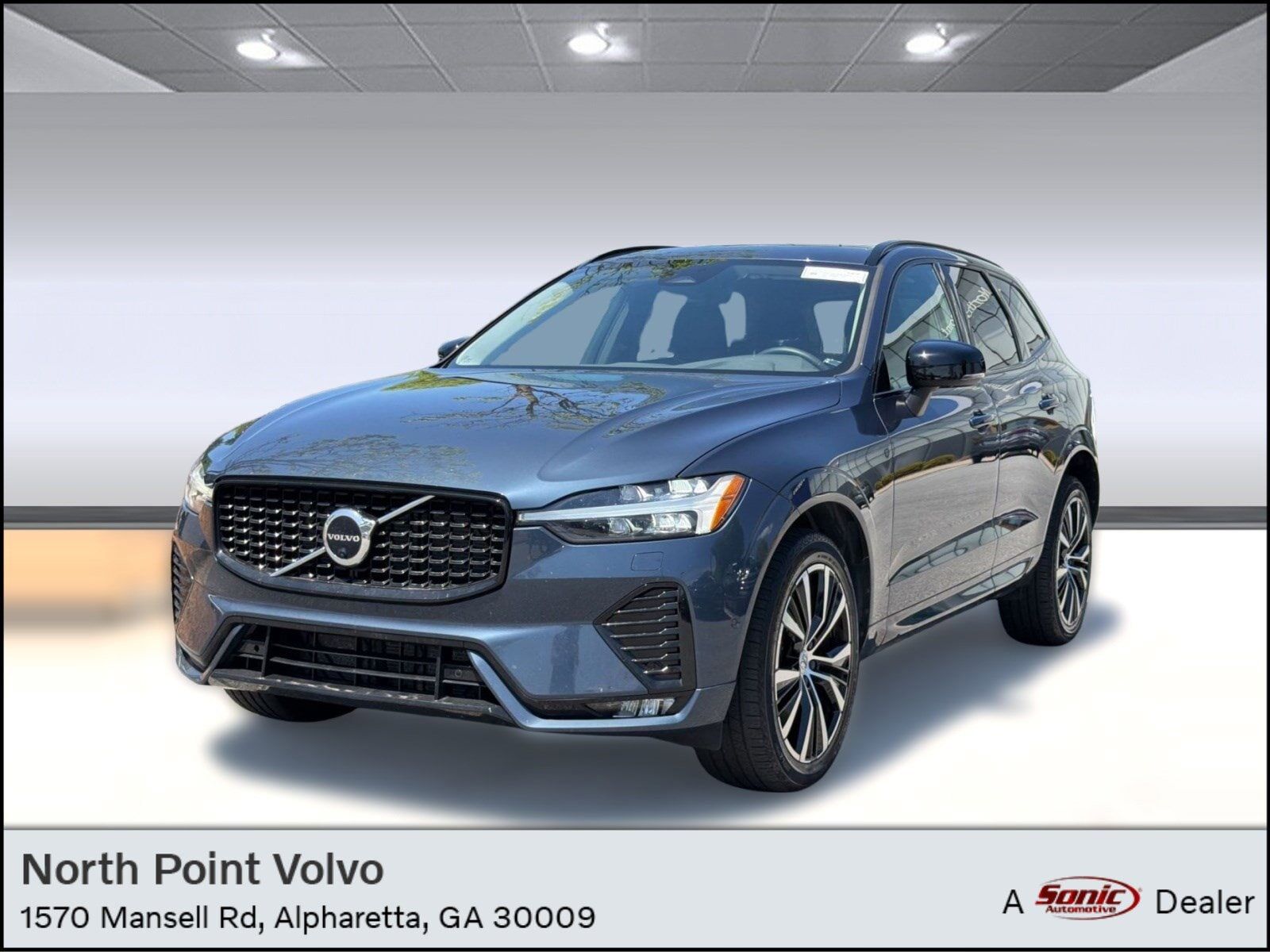 2023 VOLVO XC60