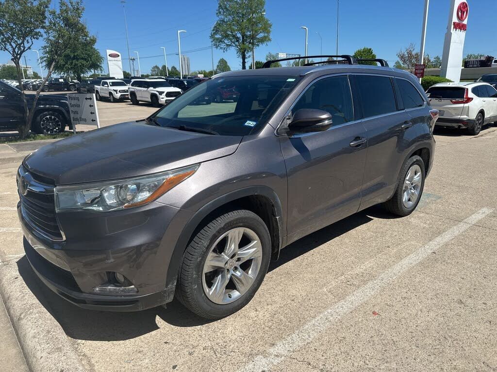 2015 TOYOTA Highlander