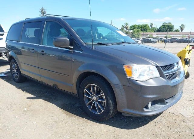 2017 DODGE Grand Caravan