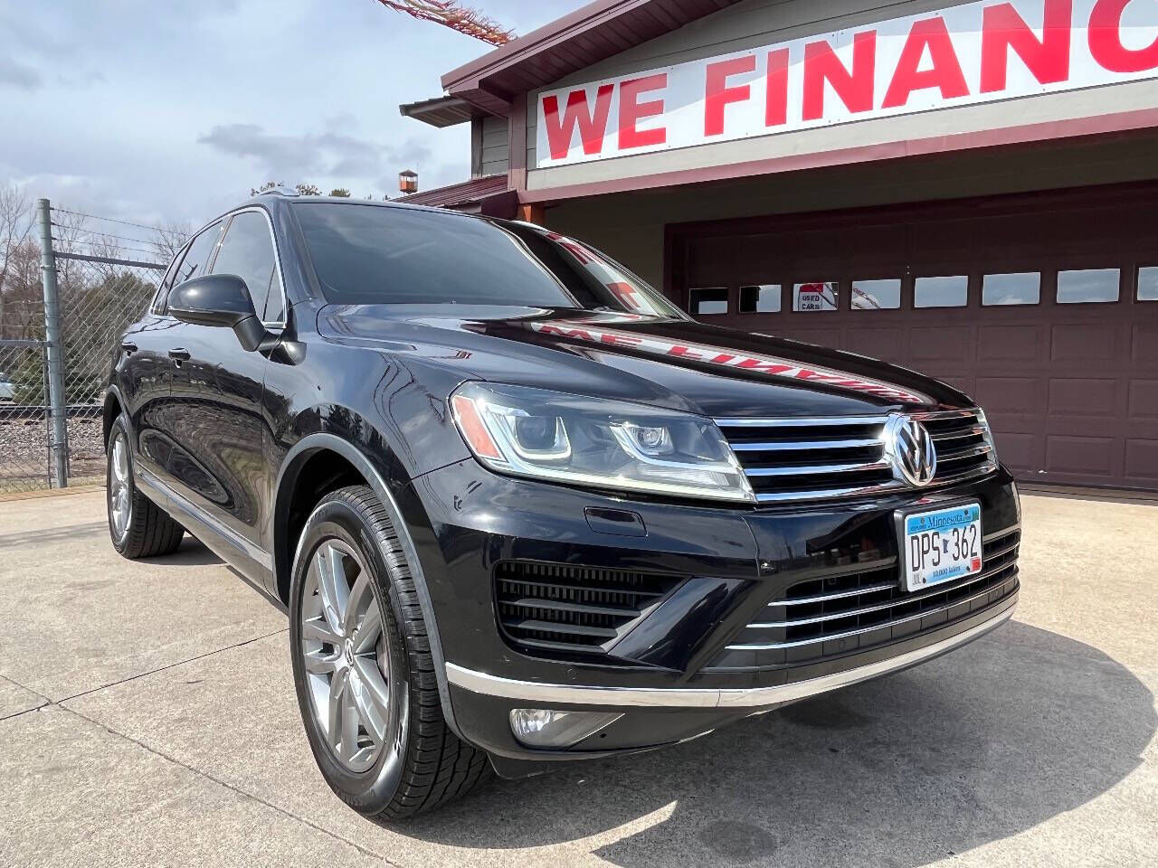 2015 VOLKSWAGEN Touareg
