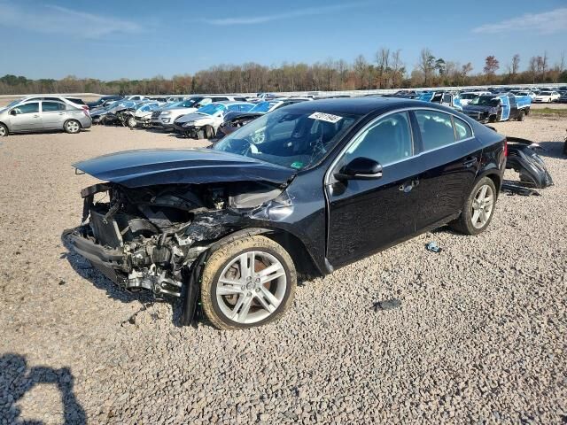 2014 VOLVO S60