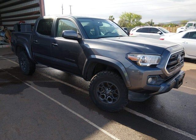2017 TOYOTA Tacoma