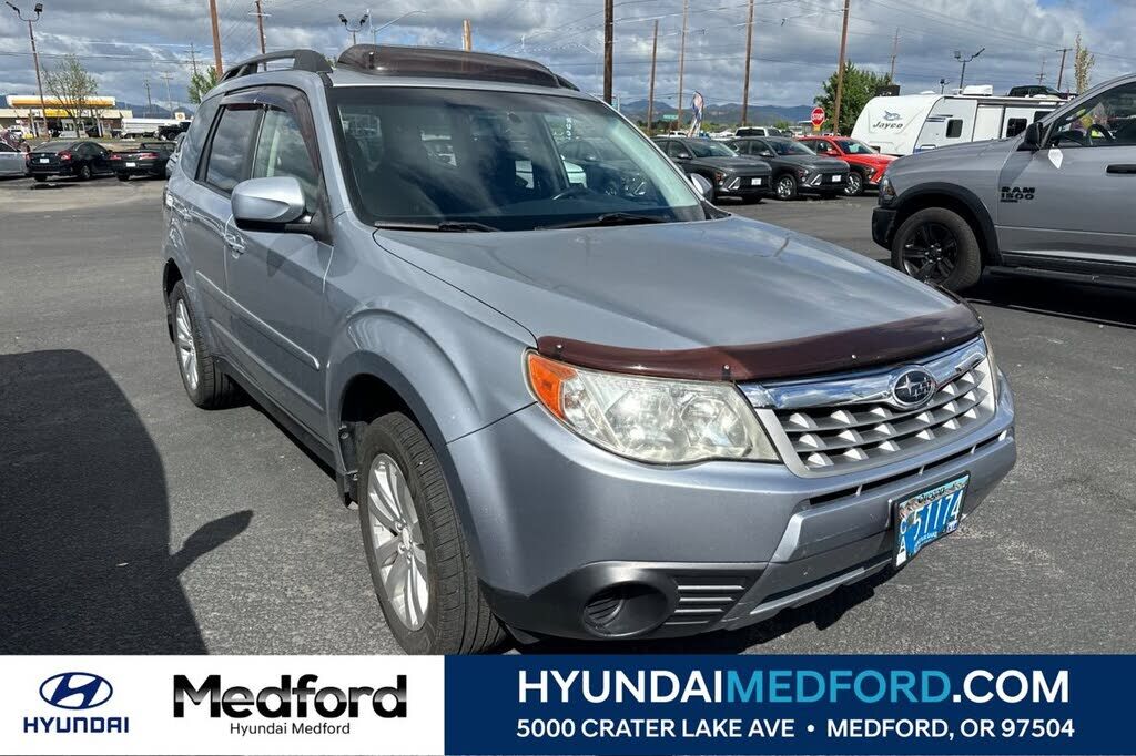 2012 SUBARU Forester