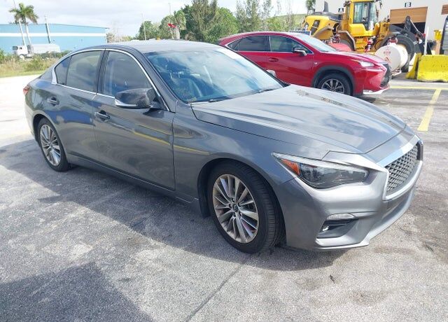 2021 INFINITI Q50