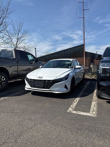 2021 HYUNDAI Elantra