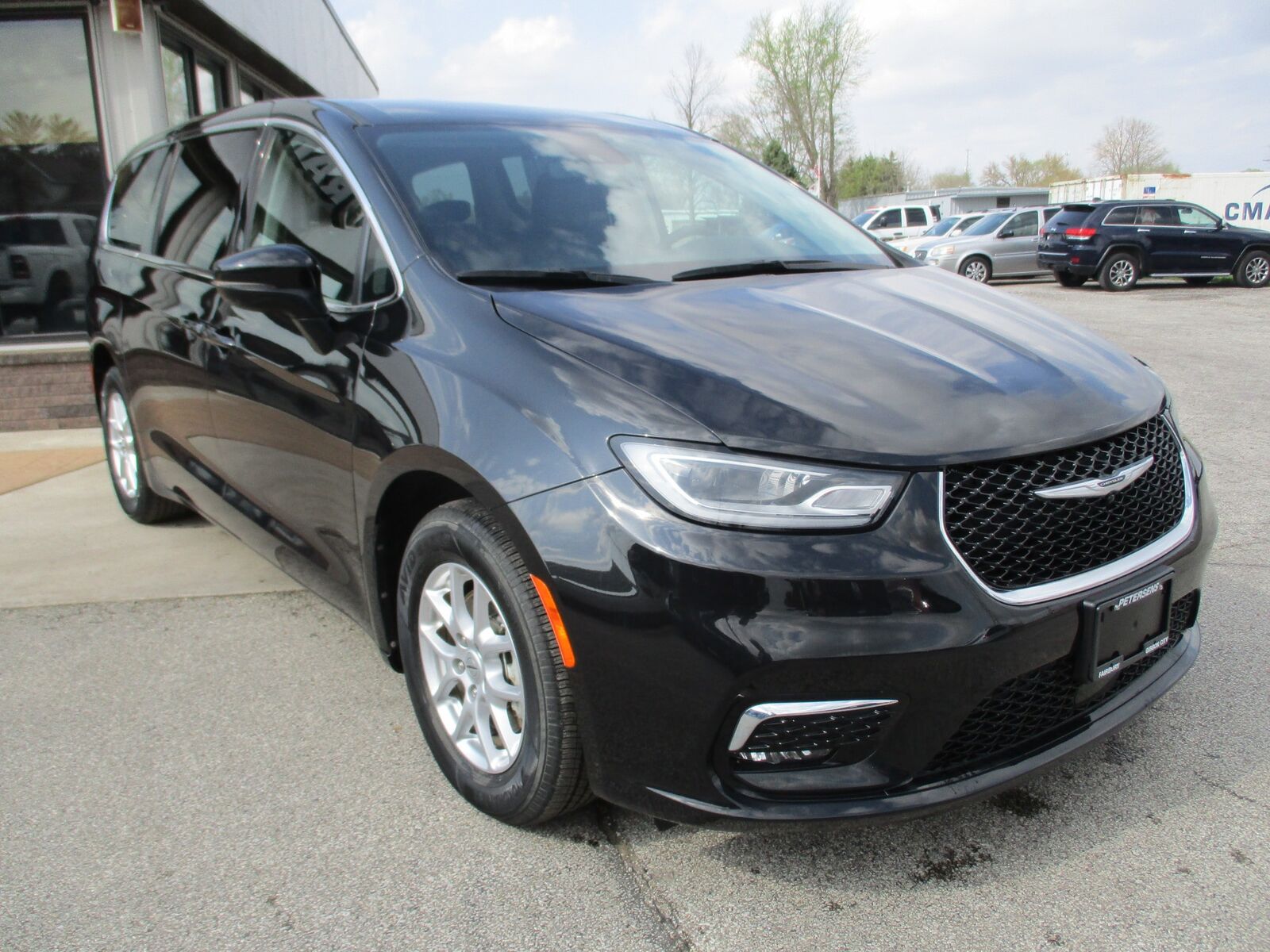 2023 CHRYSLER Pacifica