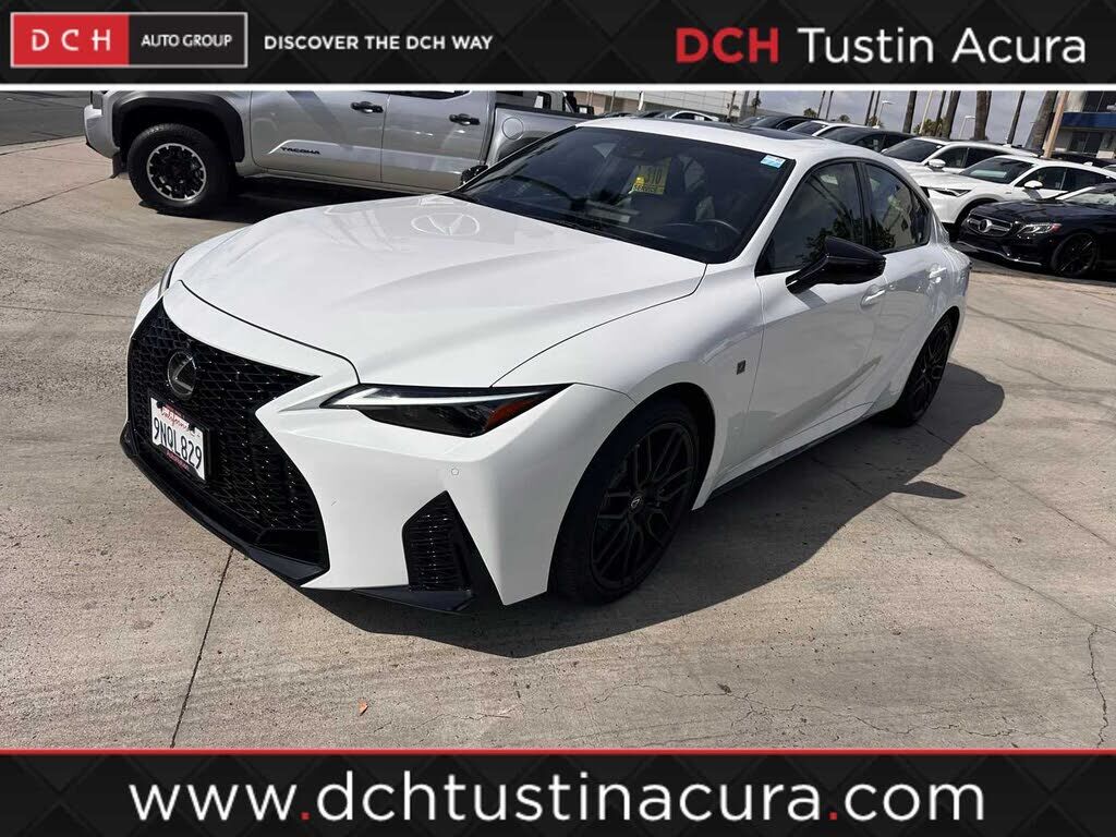 2024 LEXUS IS