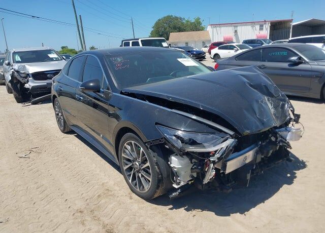 2022 HYUNDAI Sonata