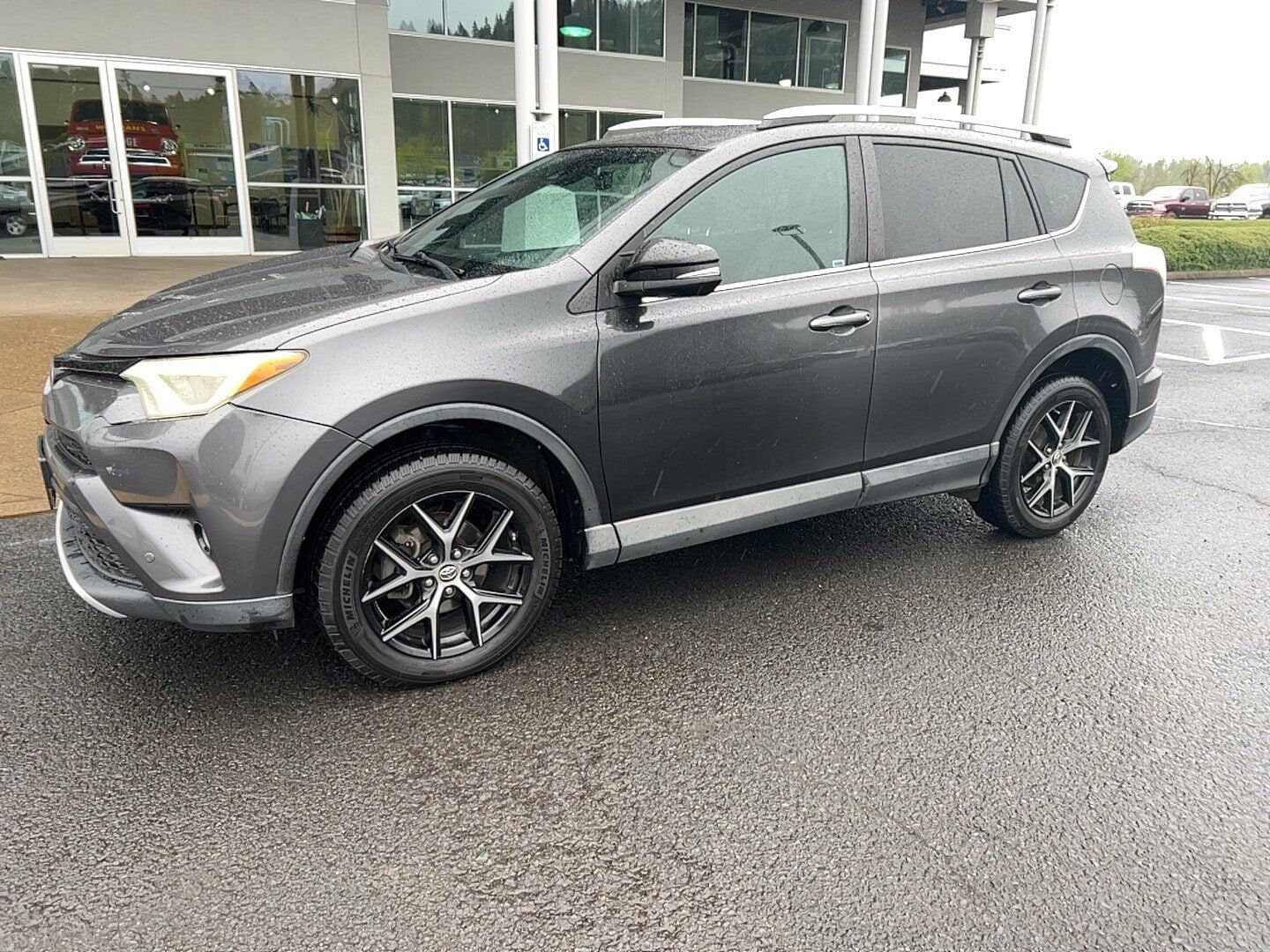 2016 TOYOTA RAV4
