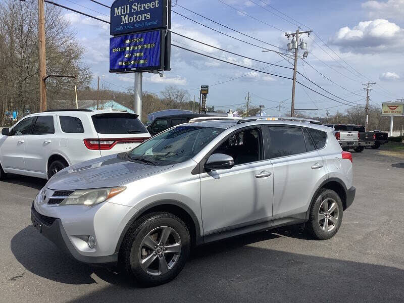 2015 TOYOTA RAV4