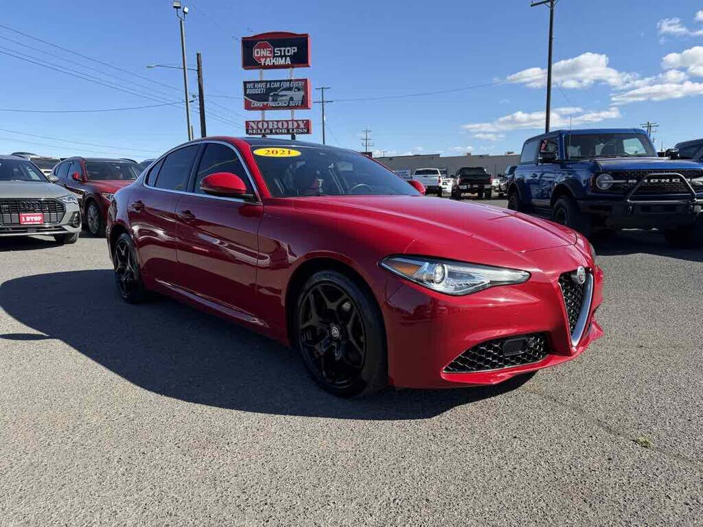 2021 ALFA ROMEO Giulia