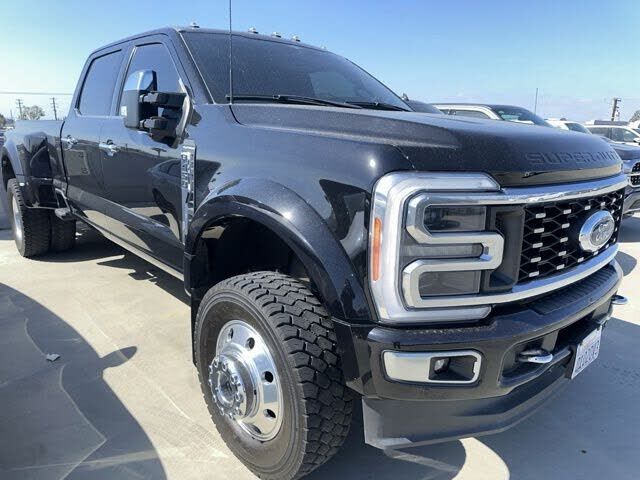 2023 FORD F-450