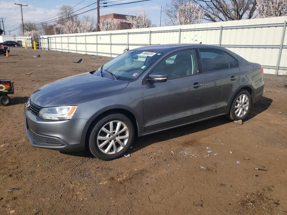 2012 VOLKSWAGEN Jetta