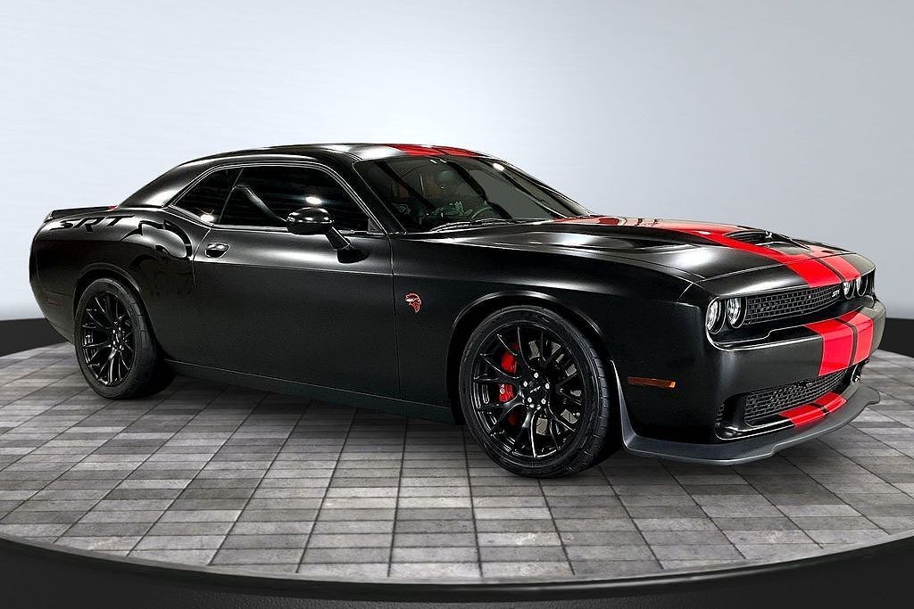 2016 DODGE Challenger