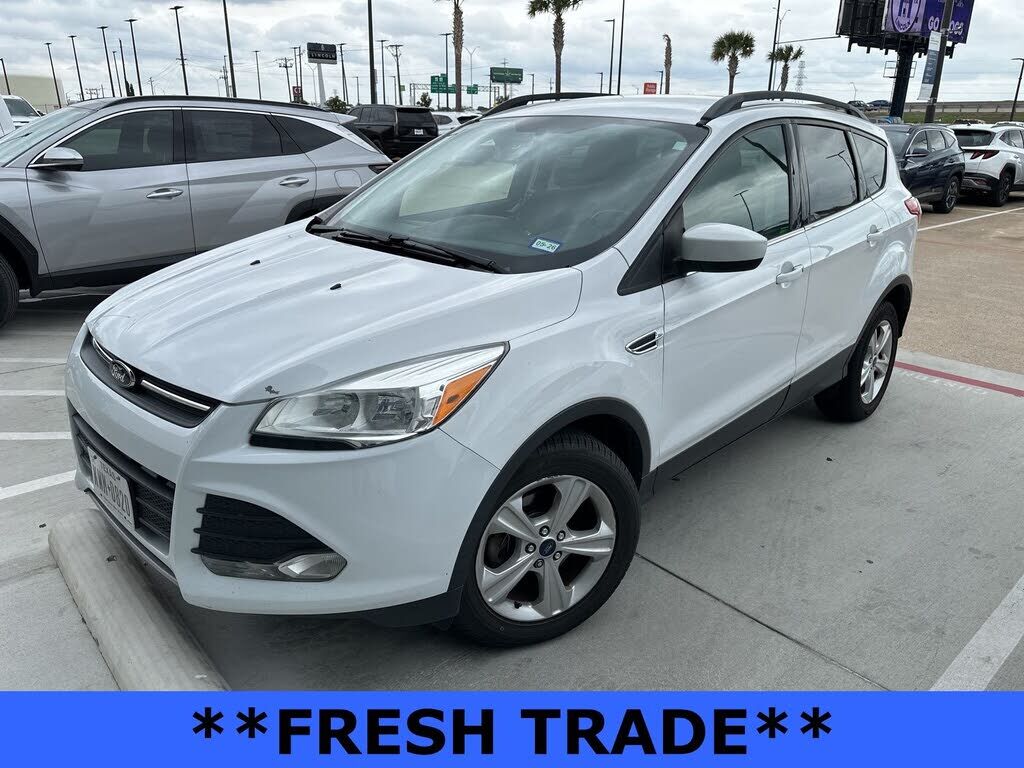 2016 FORD Escape