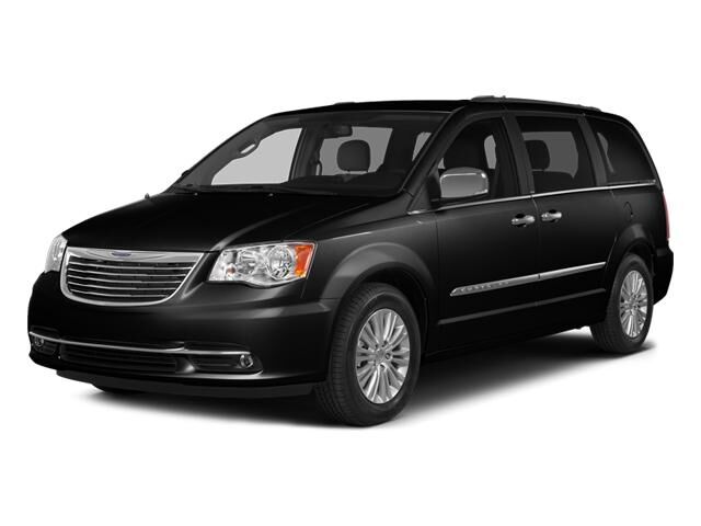2014 CHRYSLER Town and Country