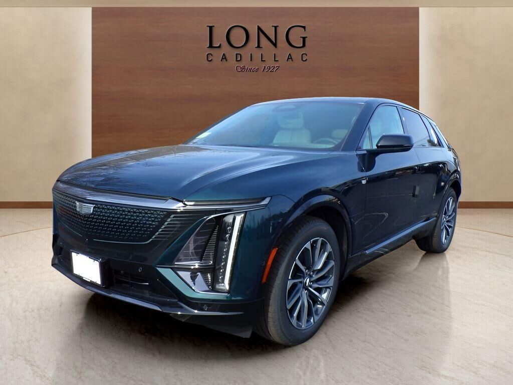 2024 CADILLAC Lyriq