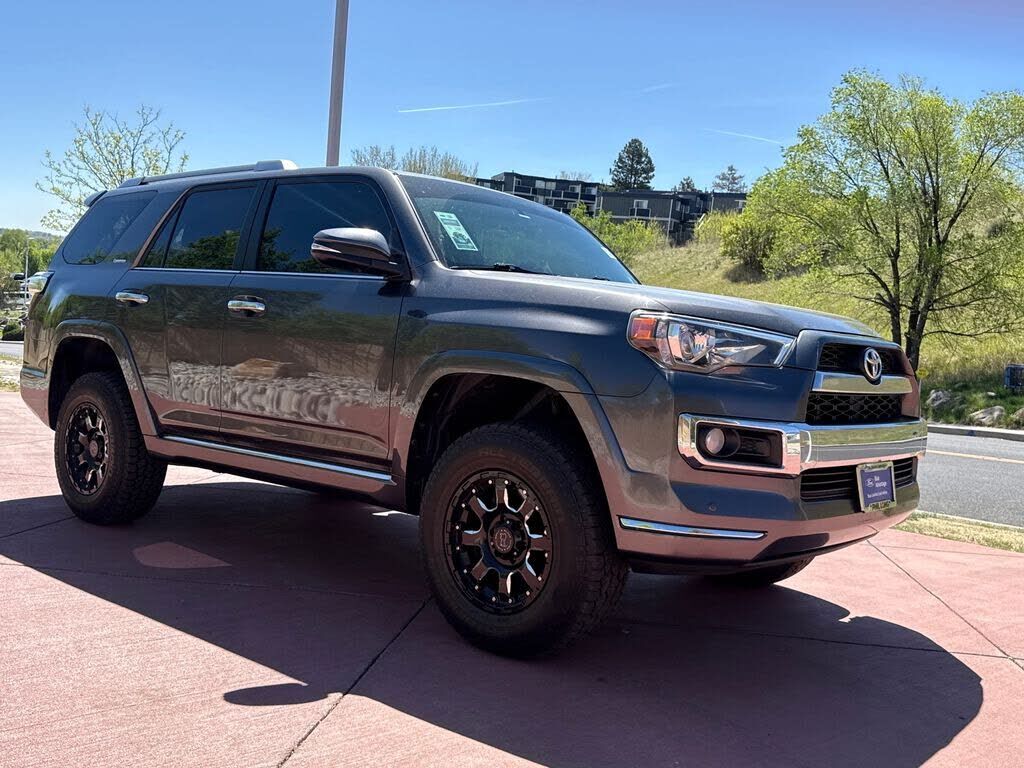 2017 TOYOTA 4-Runner