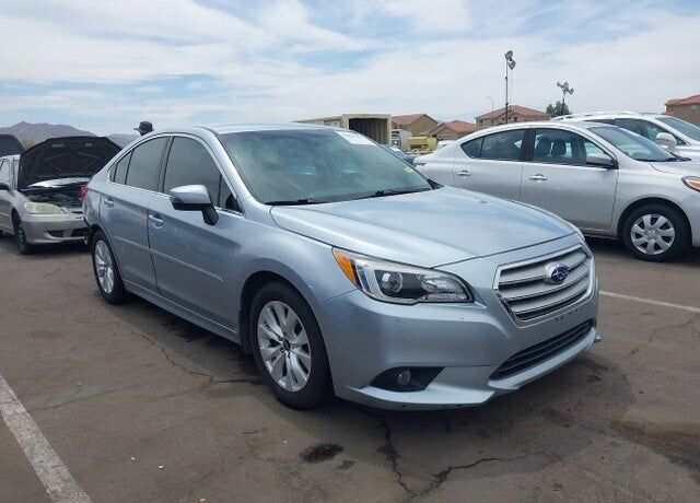 2015 SUBARU Legacy
