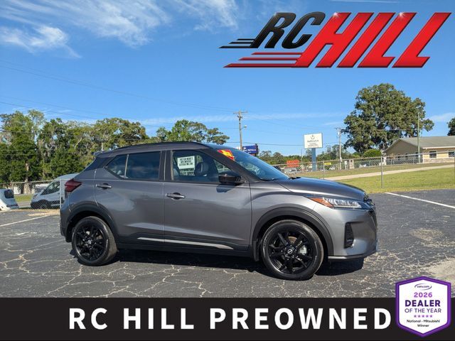 2022 NISSAN Kicks