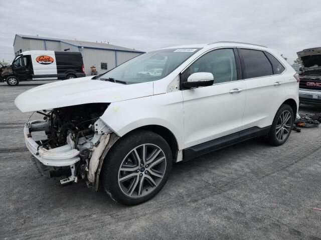 2020 FORD Edge