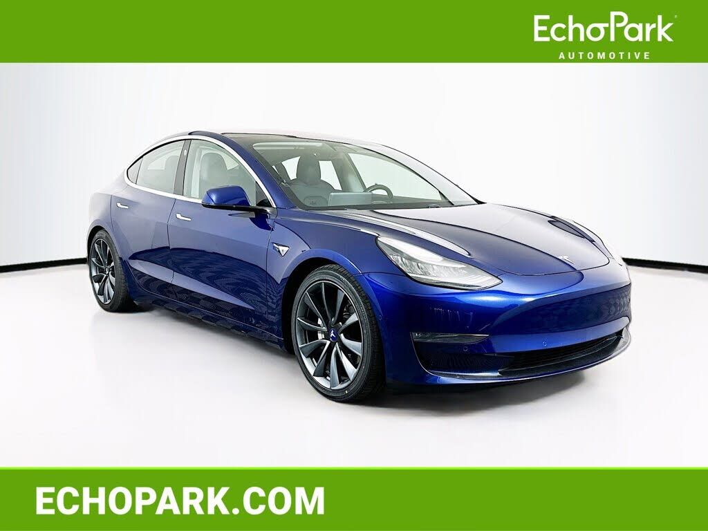 2018 TESLA Model 3