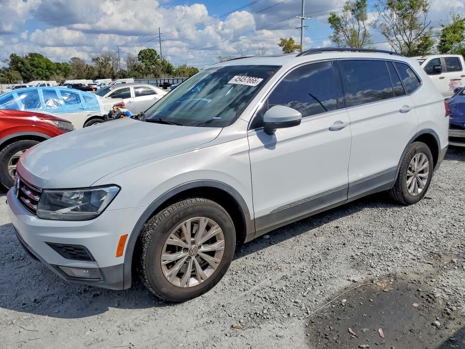 2018 VOLKSWAGEN Tiguan