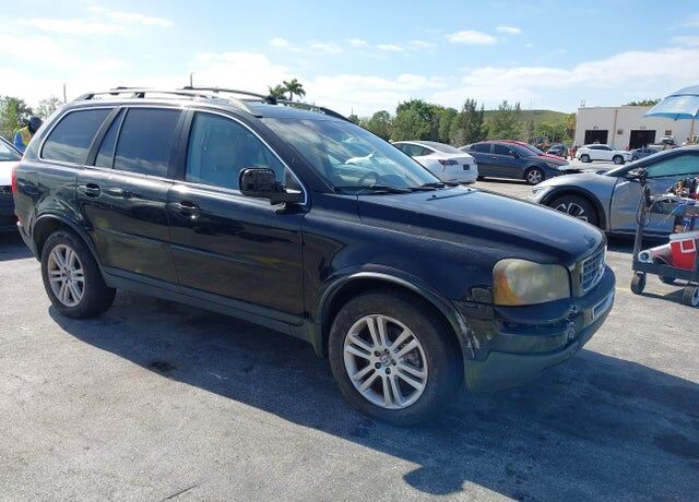2011 VOLVO XC90