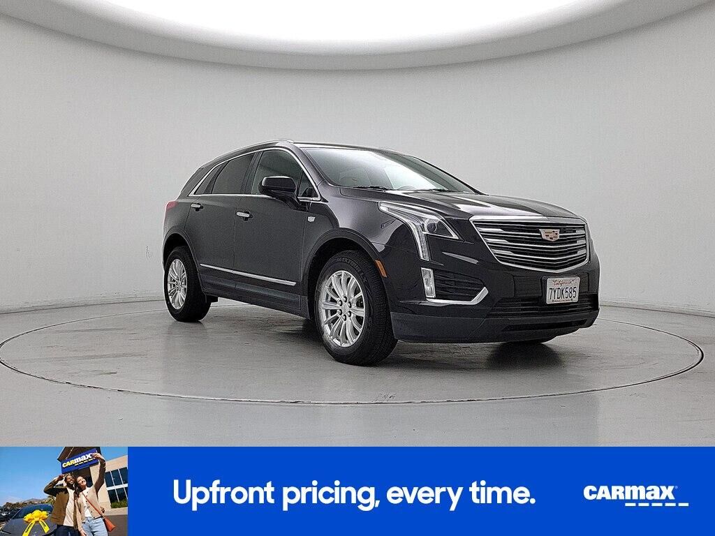 2017 CADILLAC XT5