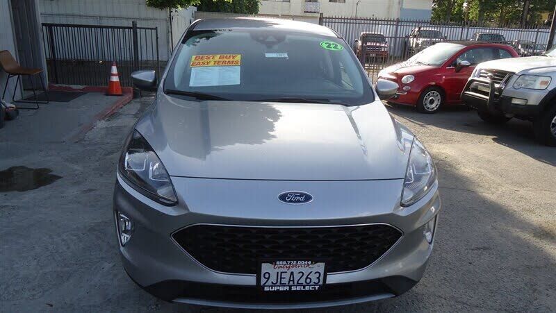 2022 FORD Escape